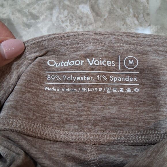 NWT Outdoor Voices Cloudknit Stir Up Leggings Size M Mocha/Deep Taupe Ballet Gym - Picture 7 of 8